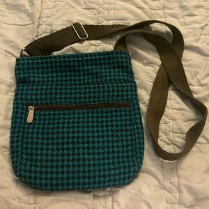 Thirty-one crossbody bag/purse green navy blue houndstooth brown adjustable